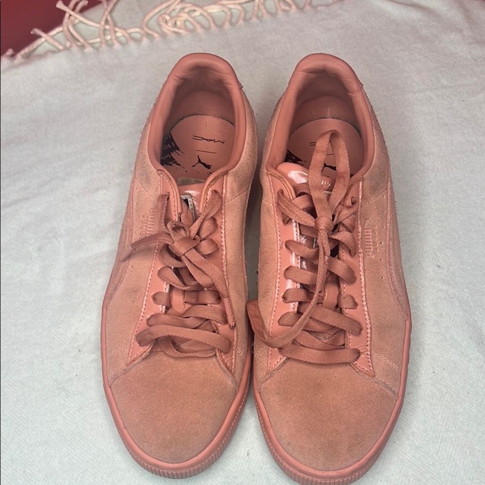 💄 Puma Limited Edition MAC collaboration Women's Pink Sneakers Size 9 - Picture 3 of 15
